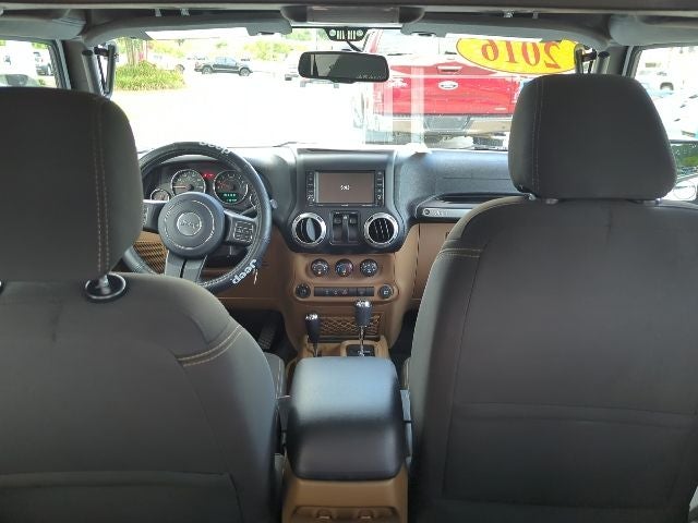 2016 Jeep Wrangler Sahara