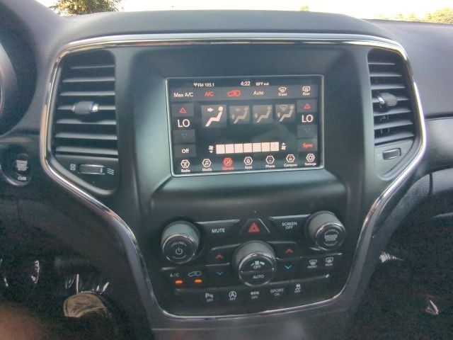 2020 Jeep Grand Cherokee Laredo E
