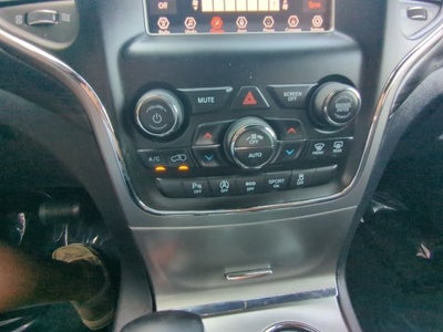 2020 Jeep Grand Cherokee Laredo E