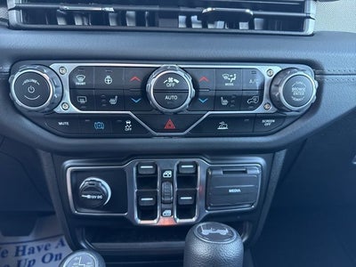 2025 Jeep Wrangler Sahara 4xe