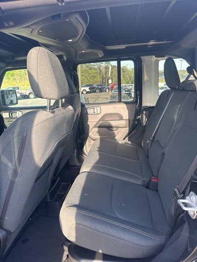 2025 Jeep Wrangler Sahara 4xe
