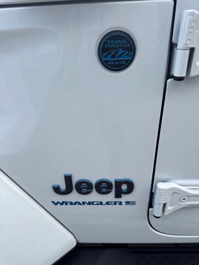 2025 Jeep Wrangler Sahara 4xe