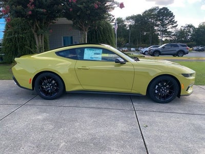2025 Ford Mustang EcoBoost