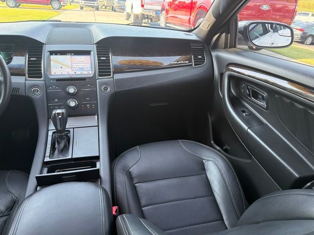 2016 Ford Taurus Limited