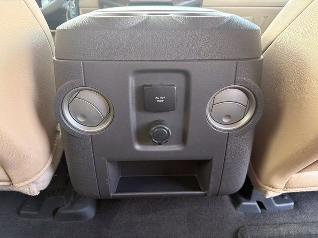 2012 Ford F-350SD Lariat DRW