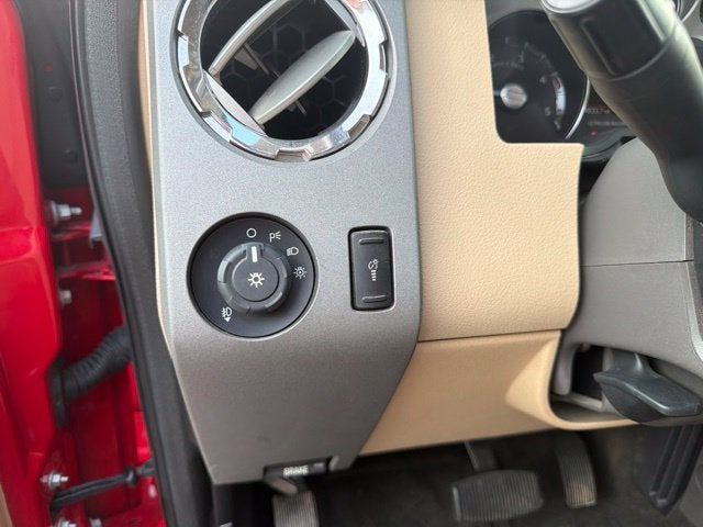 2012 Ford F-350SD Lariat DRW