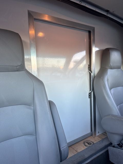 2023 Ford E-450SD Base DRW