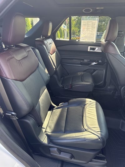 2023 Ford Explorer Platinum