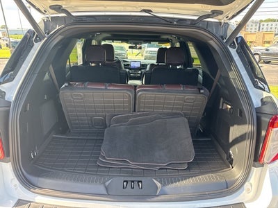 2023 Ford Explorer Platinum