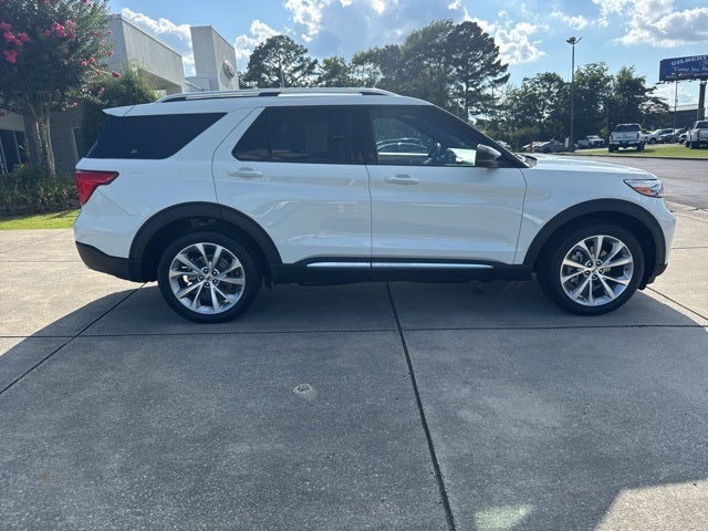 2023 Ford Explorer Platinum