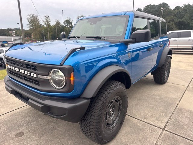 2025 Ford Bronco 4-Door Base - Photo 3