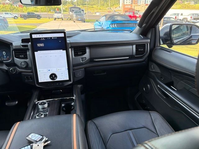 2023 Ford Expedition Max Platinum