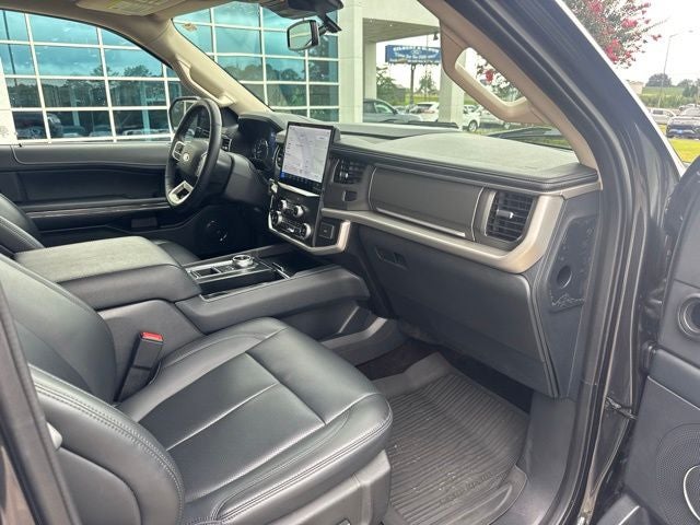 2023 Ford Expedition XLT