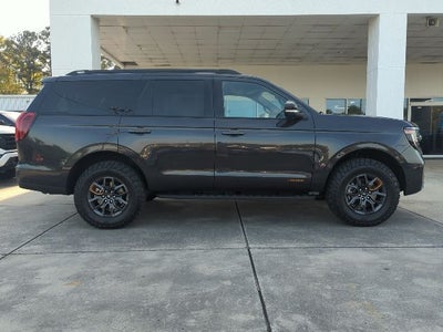 2025 Ford Expedition Tremor