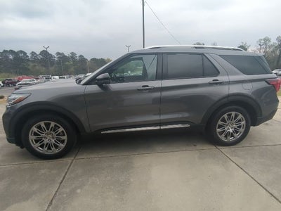 2025 Ford Explorer Platinum
