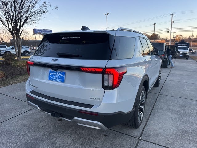 2025 Ford Explorer Platinum