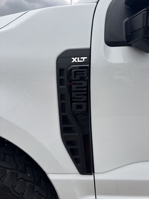 2024 Ford F-250SD XLT