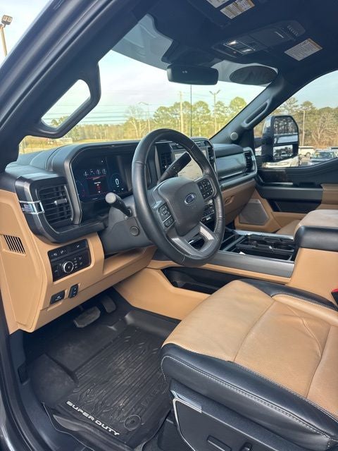 2024 Ford F-250SD Lariat