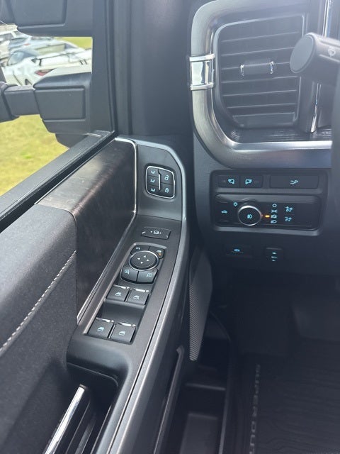 2023 Ford F-250SD Lariat