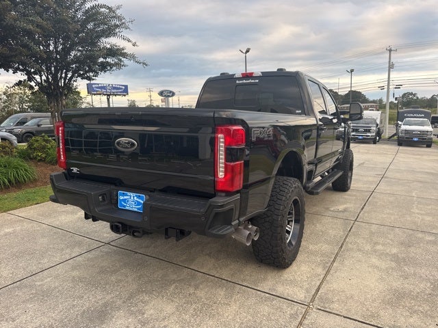 2023 Ford F-250SD Lariat