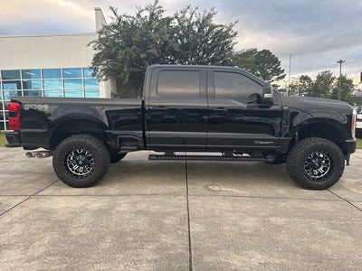 2023 Ford F-250SD Lariat