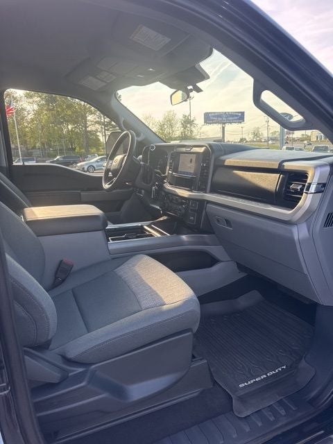 2025 Ford F-350SD XLT