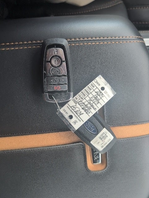 2024 Ford F-350SD Platinum DRW