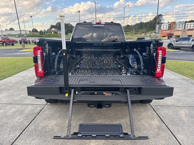 2025 Ford F-450SD King Ranch DRW