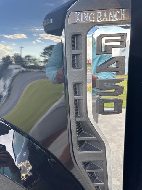 2025 Ford F-450SD King Ranch DRW