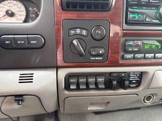 2006 Ford F-250SD Base