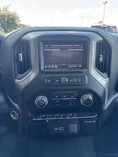 2022 Chevrolet Silverado 1500 Custom