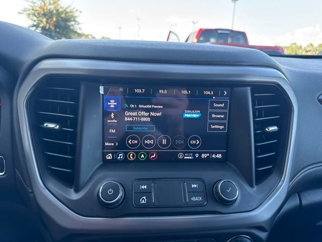 2023 GMC Acadia AT4