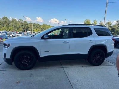 2023 GMC Acadia AT4