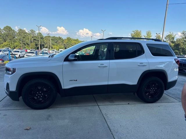 2023 GMC Acadia AT4