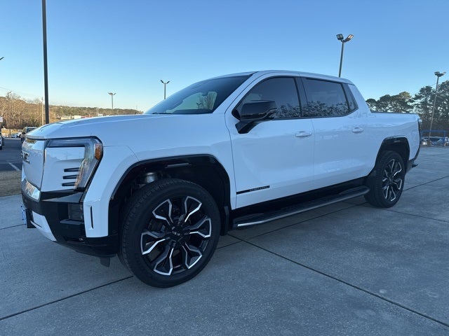 2025 GMC Sierra EV Denali