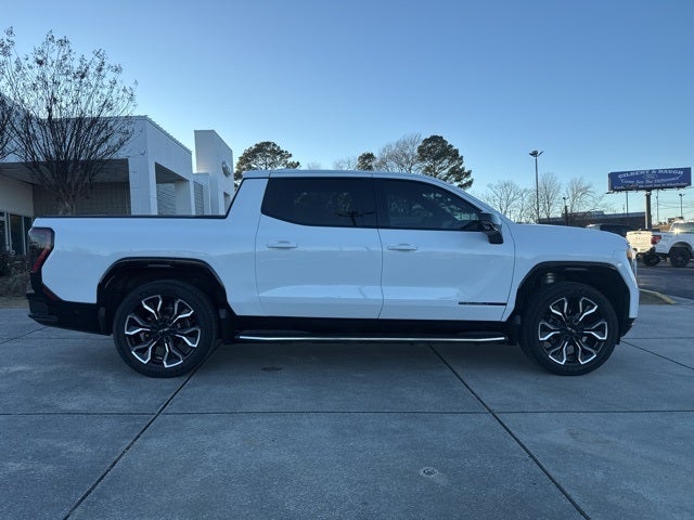 2025 GMC Sierra EV Denali
