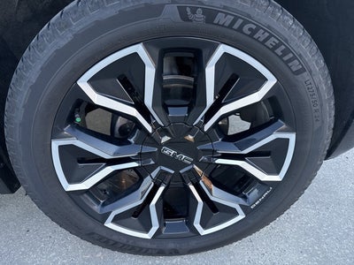 2025 GMC Sierra EV Denali