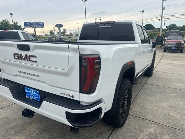 2025 GMC Sierra 2500HD AT4