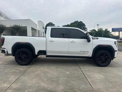 2025 GMC Sierra 2500HD AT4
