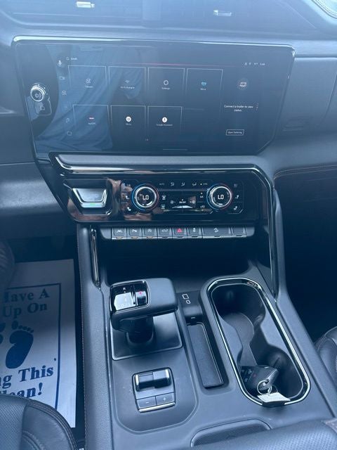 2025 GMC Sierra 1500 AT4