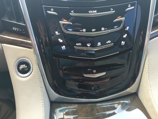 2018 Cadillac Escalade Luxury