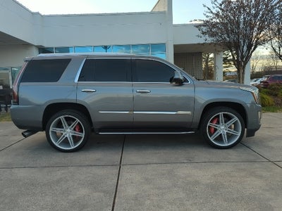 2018 Cadillac Escalade Luxury