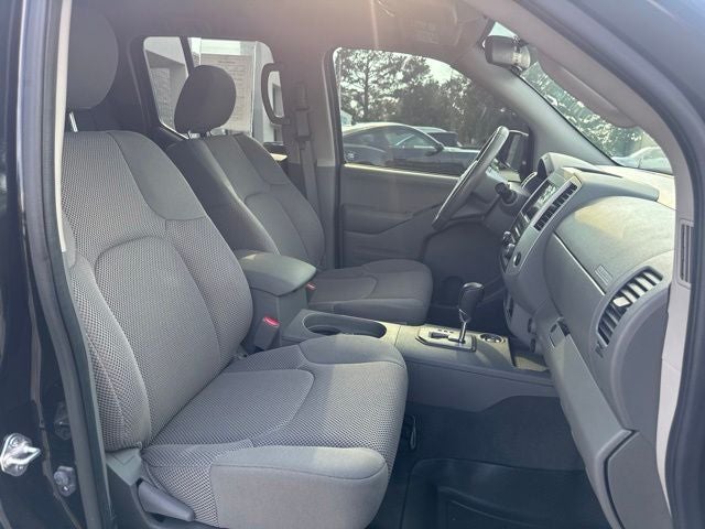 2021 Nissan Frontier SV