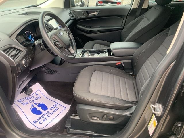 2020 Ford Edge SE