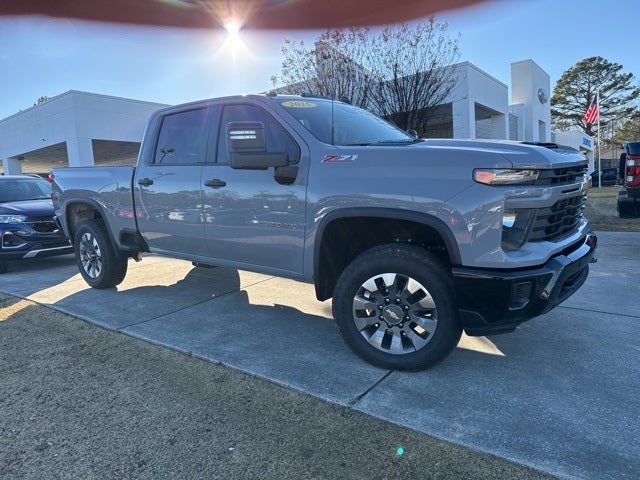 2025 Chevrolet Silverado 2500HD Custom