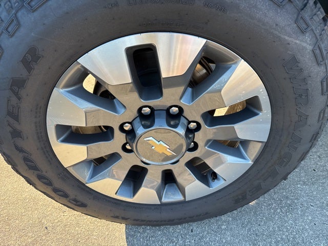 2025 Chevrolet Silverado 2500HD Custom