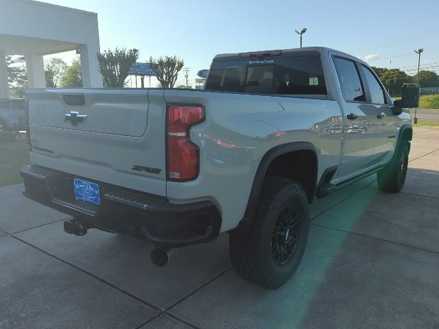 2026 Chevrolet Silverado 2500HD ZR2