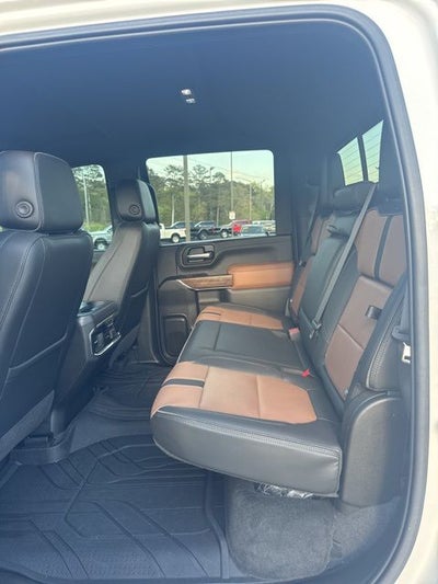 2023 Chevrolet Silverado 3500HD High Country