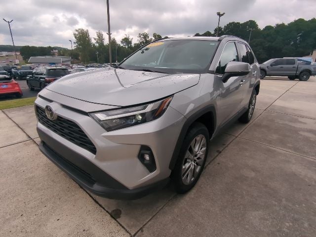 2024 Toyota RAV4 XLE Premium