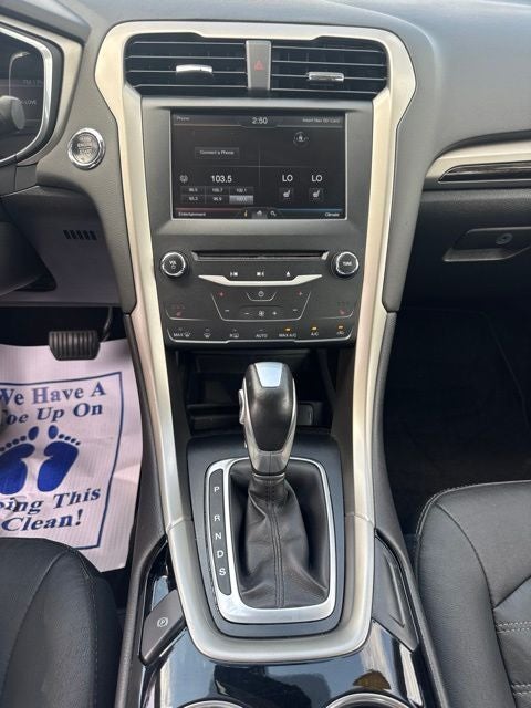 2015 Ford Fusion SE